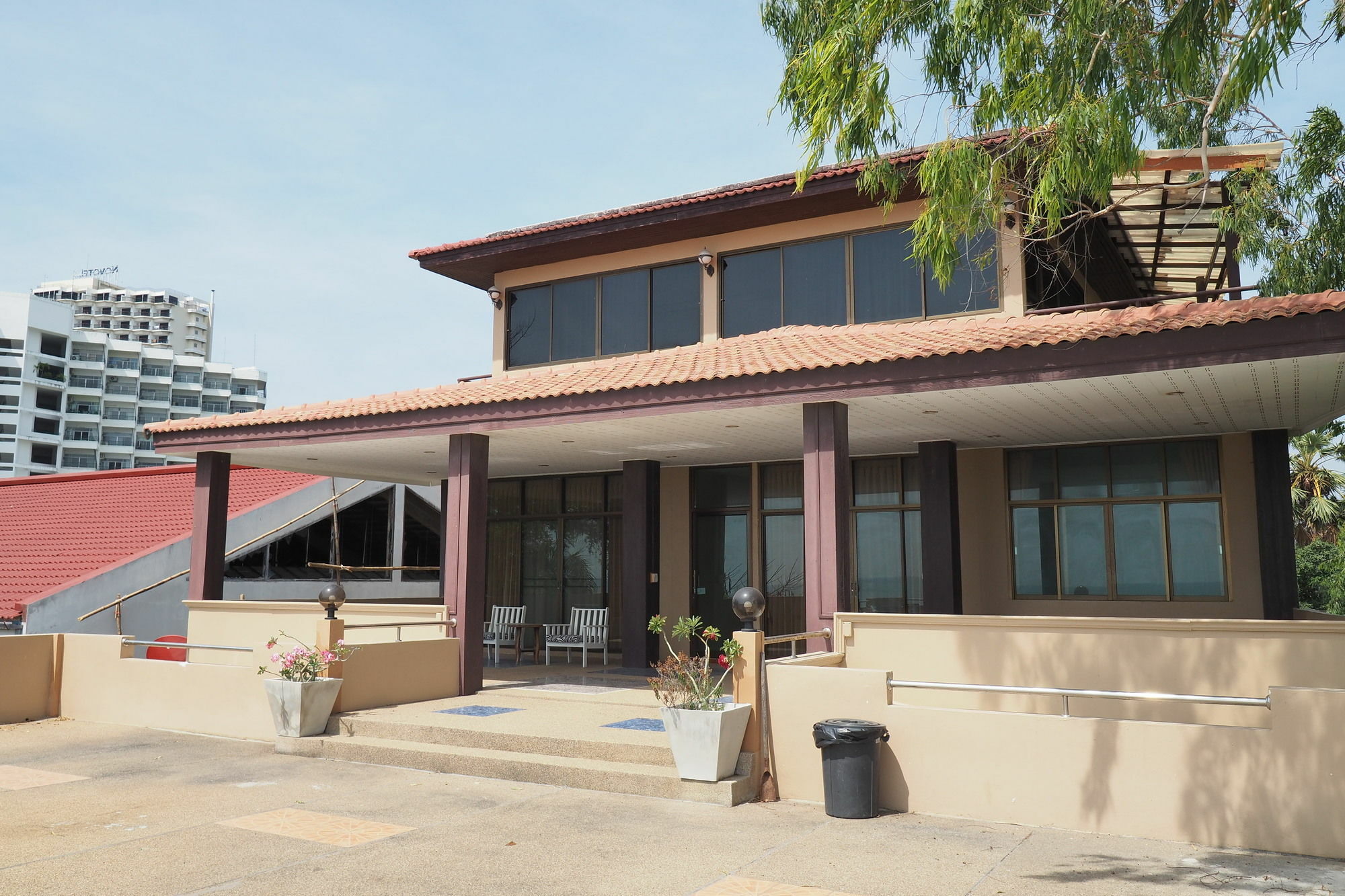 Sea Breeze Guest House Ча Ам Екстериор снимка